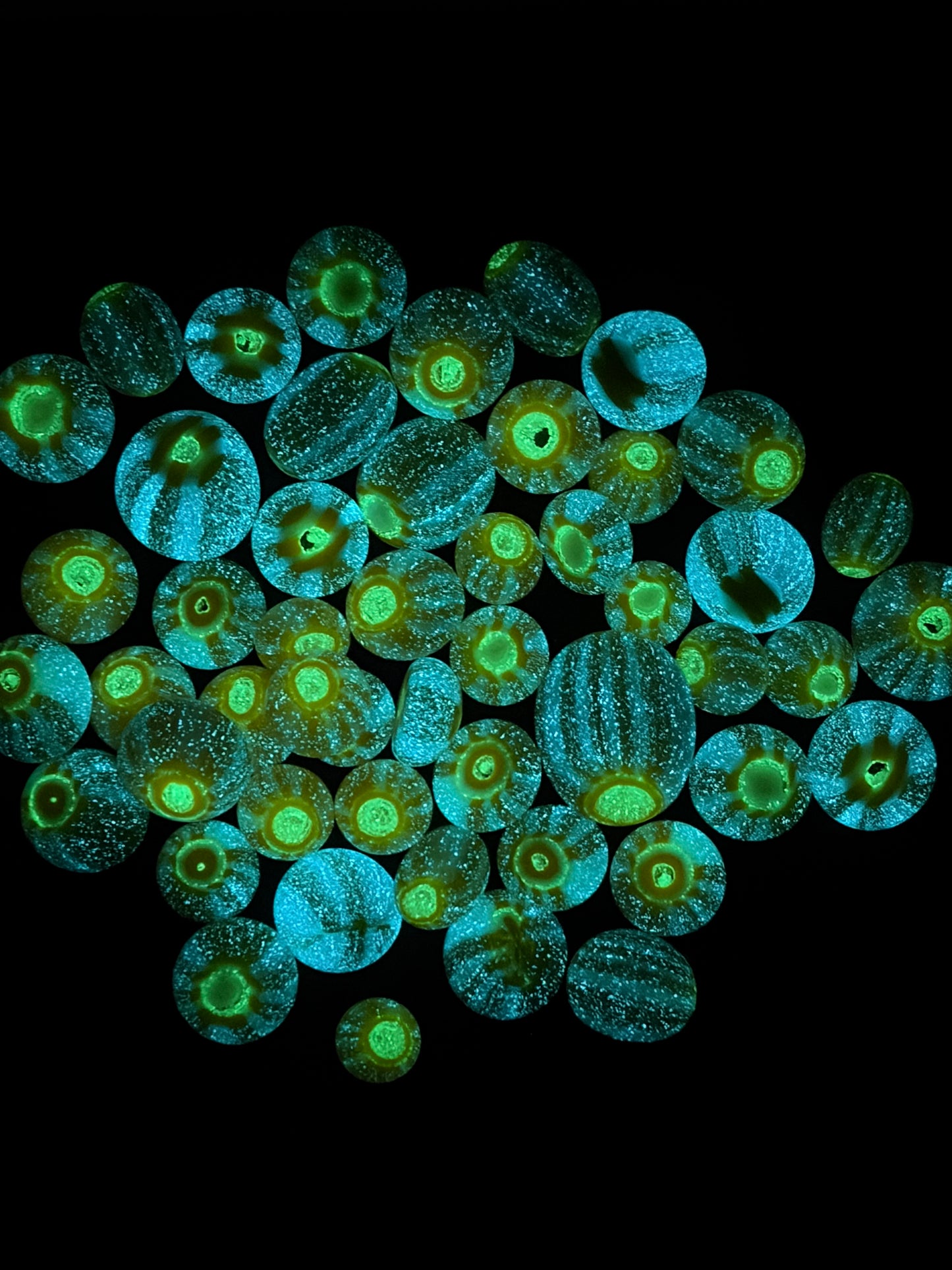 COE 96/ Marigold yellow with Green and Turquoise Glow GlowRini!