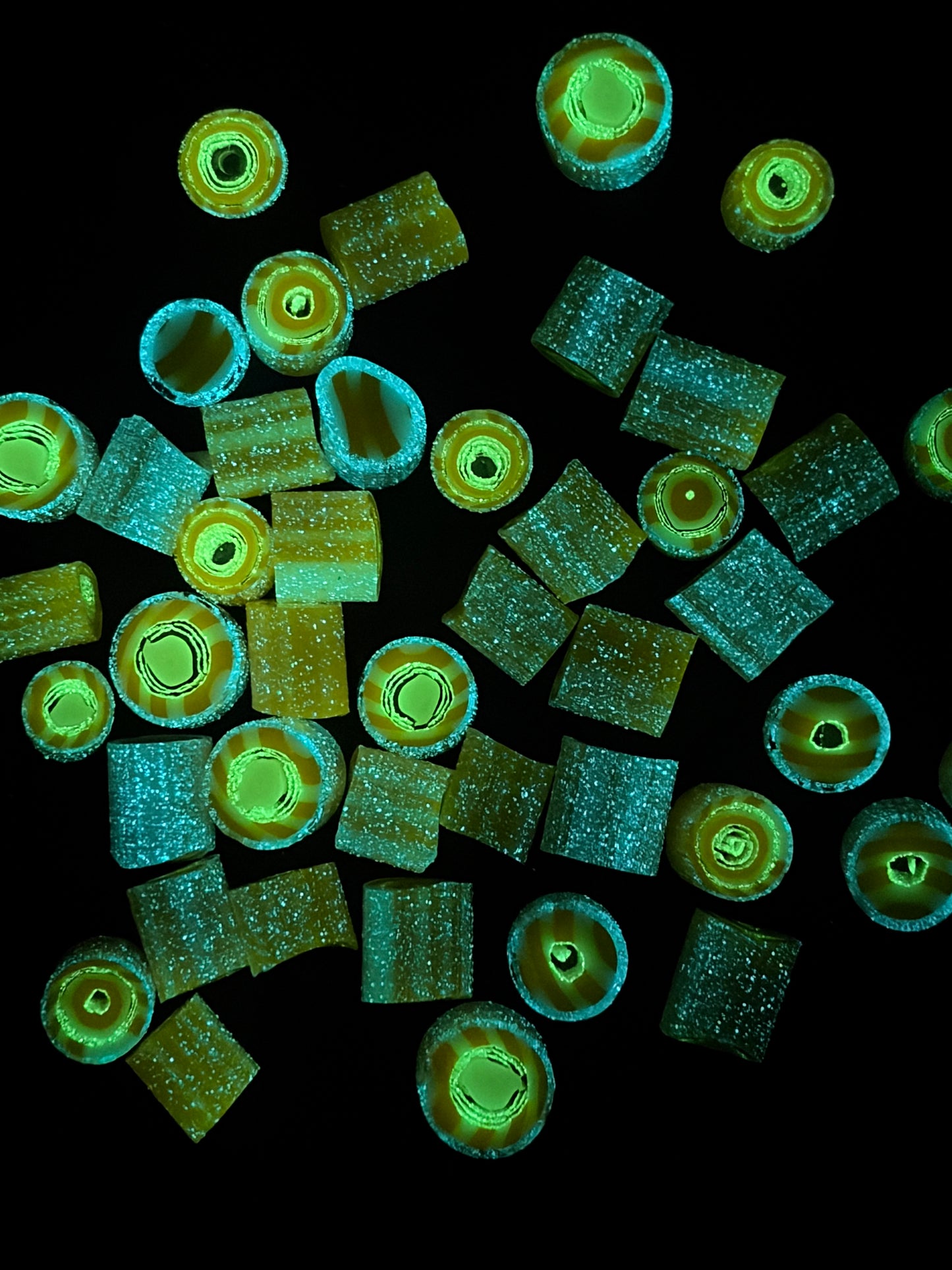 COE 96/ Marigold yellow with Green and Turquoise Glow GlowRini!