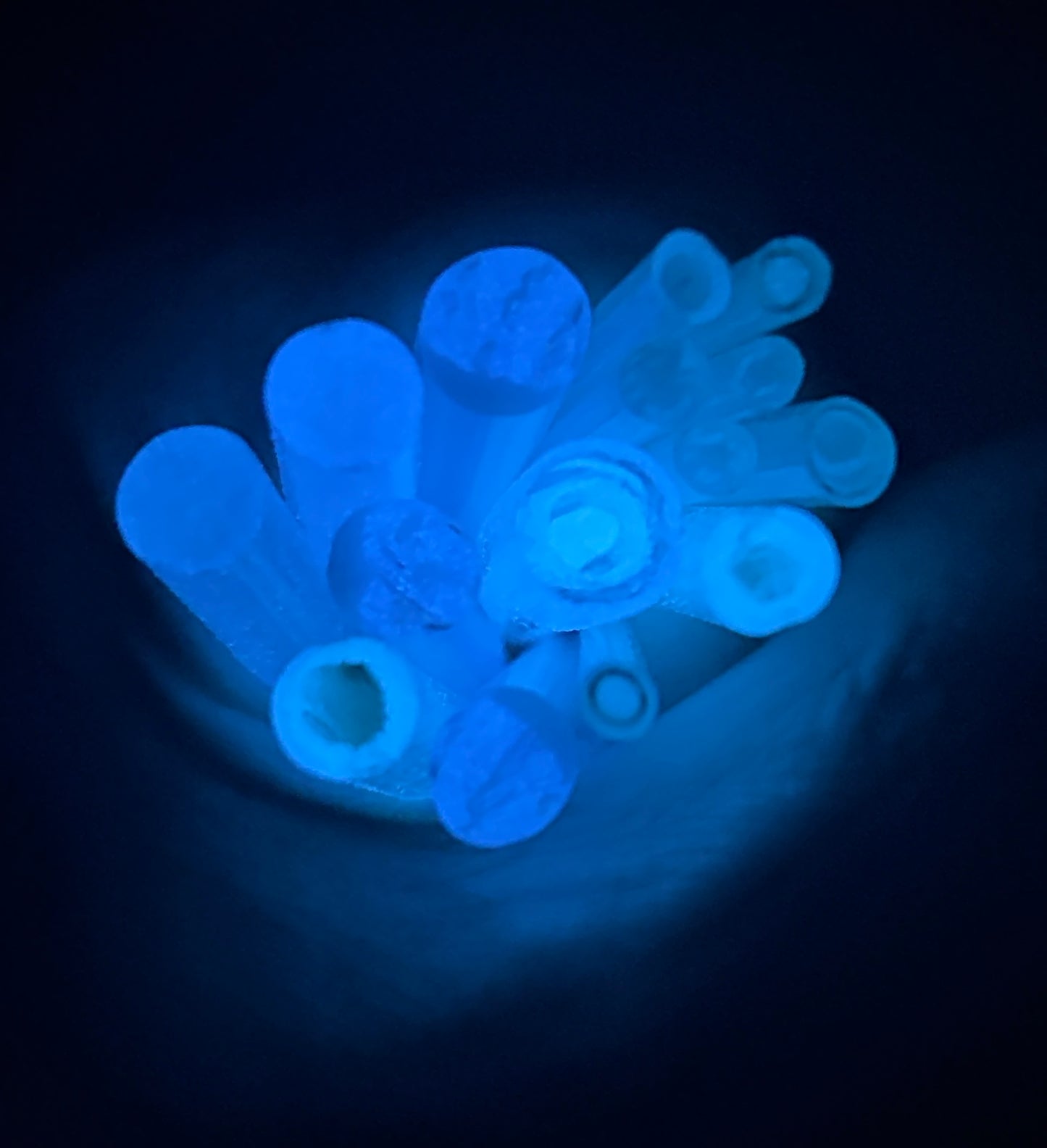 COE 90/ Different shades of blues with Azure Blue Glow GlowRini!