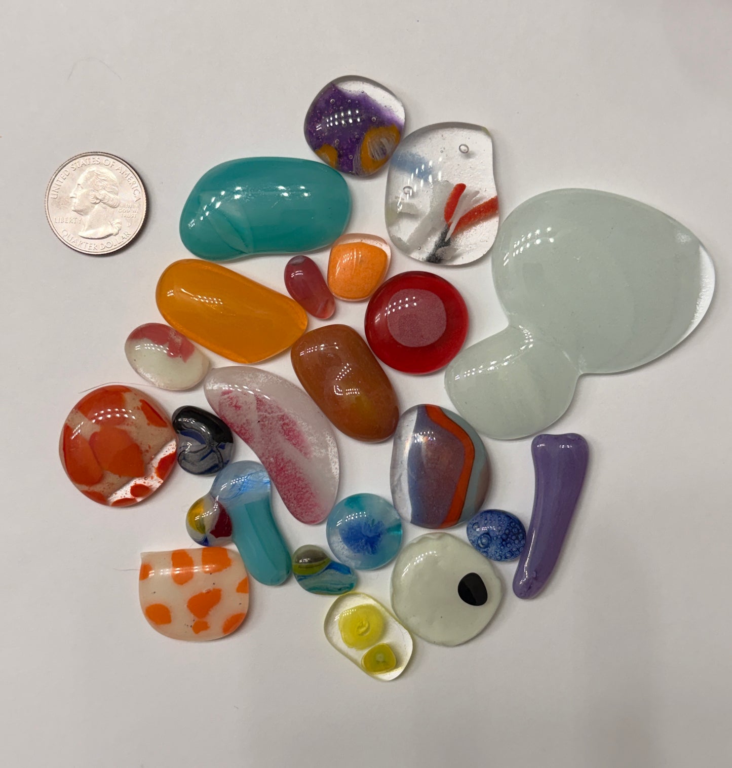 COE 90/ Wonky Glow in the Dark Dots / 5.0 oz Mix