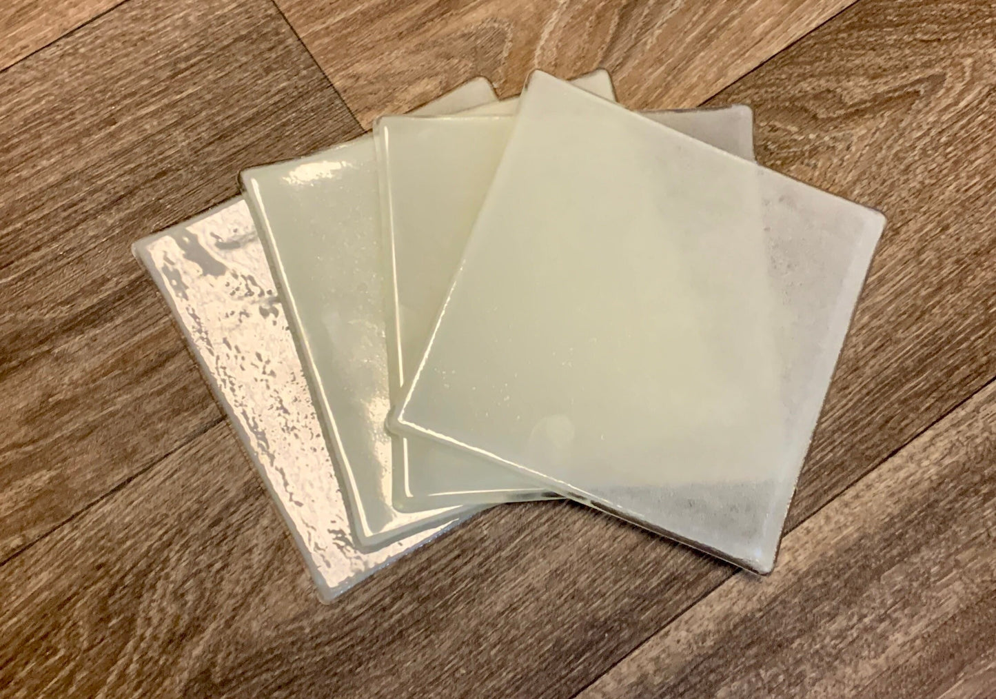 COE 90/ Turquoise Glow in the Dark sheet glass